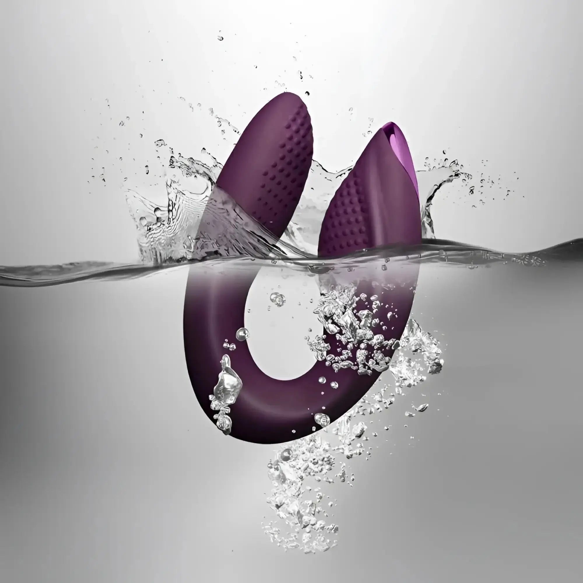 Purple silicone vibratory ring rocks off rock chick diva with textured rounded tips and smooth glossy finish
