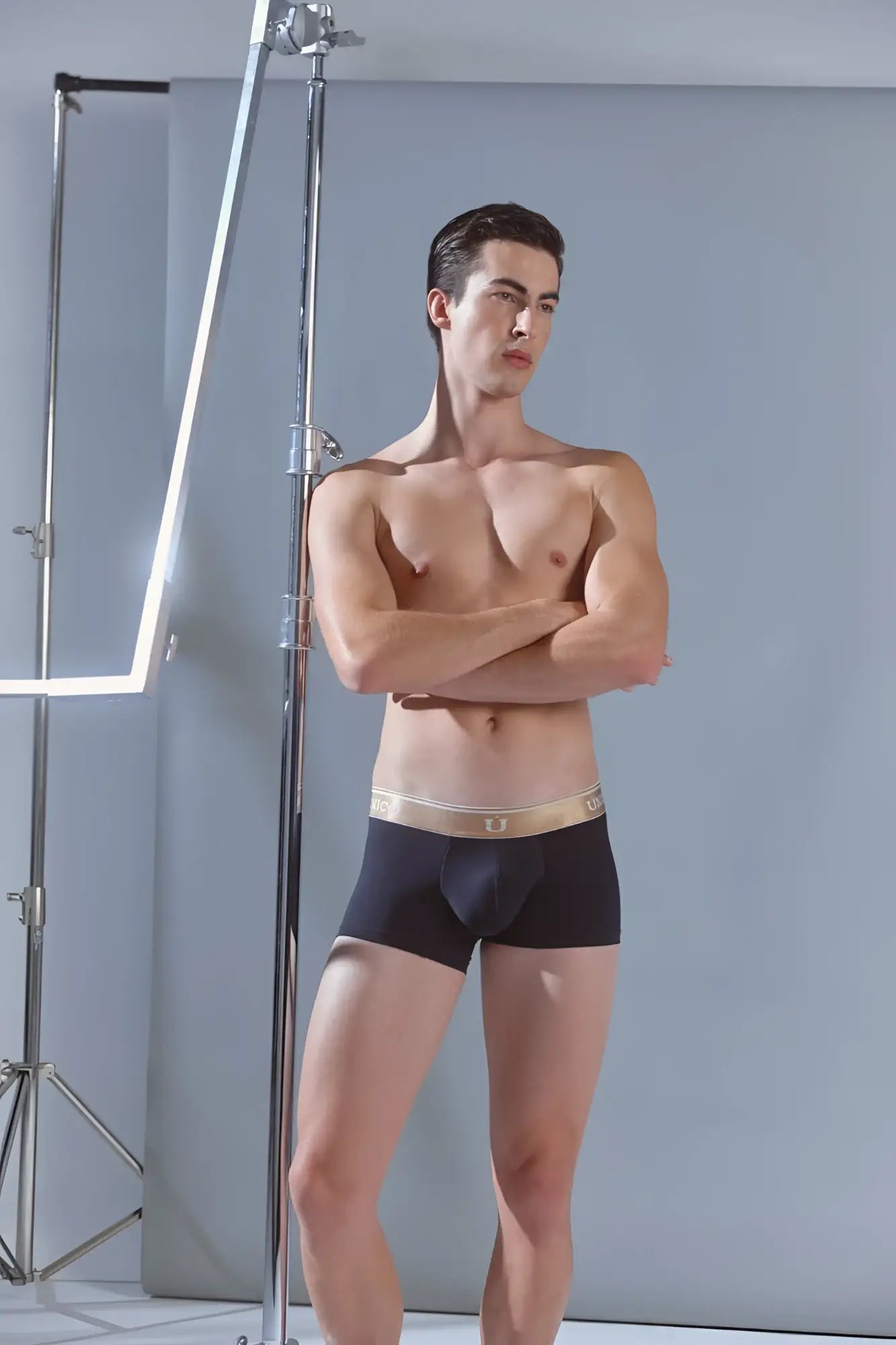 Black mens briefs unico 24110100110 lingote trunks in black with a gold waistband featuring the brand logo