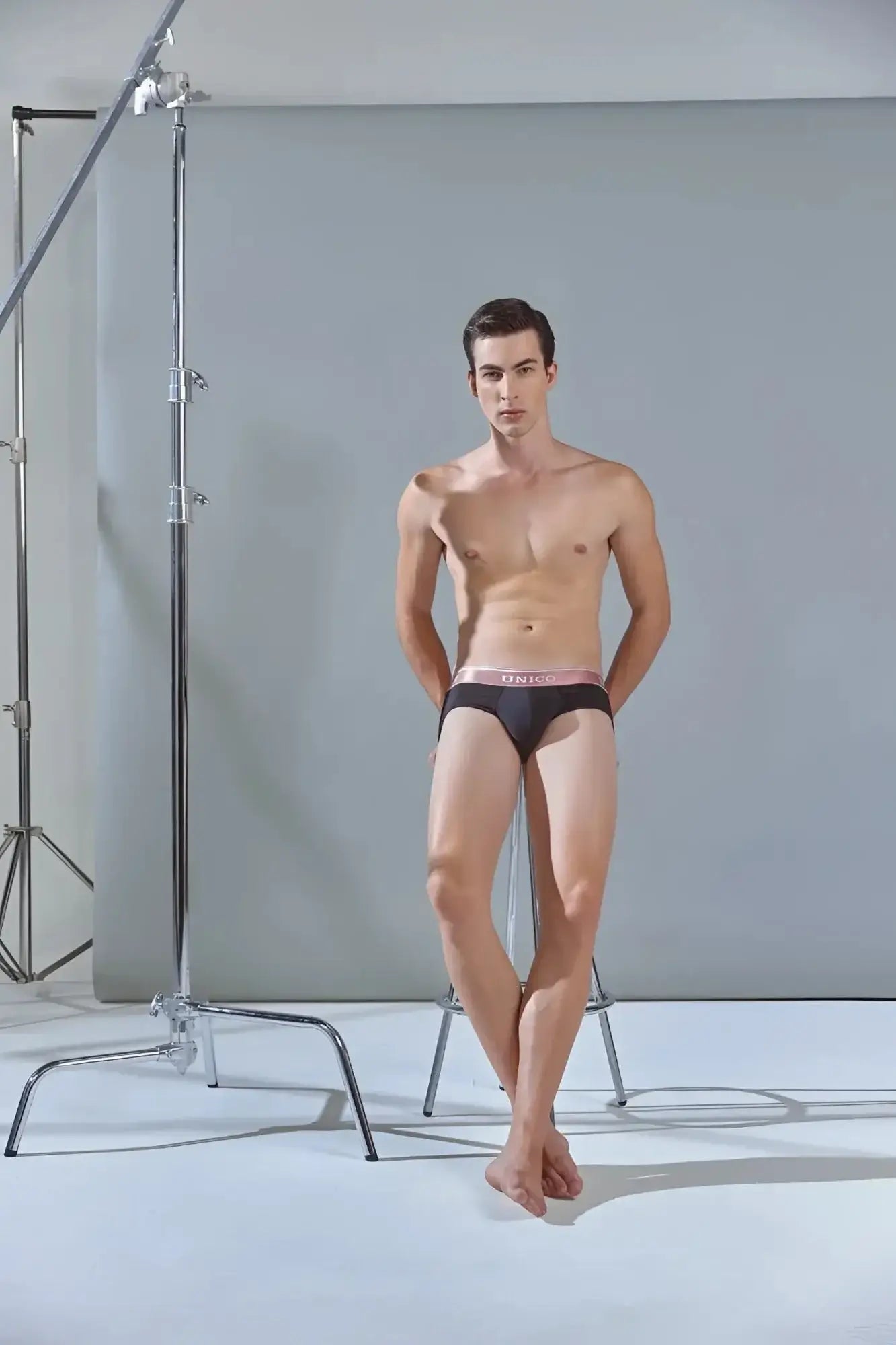 Black briefs with a pink uniqlo waistband from unico 24110101108 oro rosa briefs color 99-black