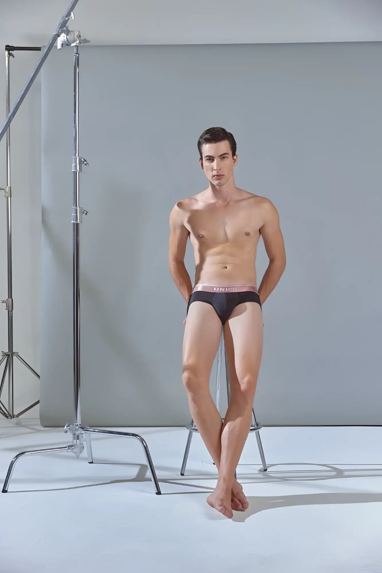 Black briefs with a pink uniqlo waistband from unico 24110101108 oro rosa briefs color 99-black