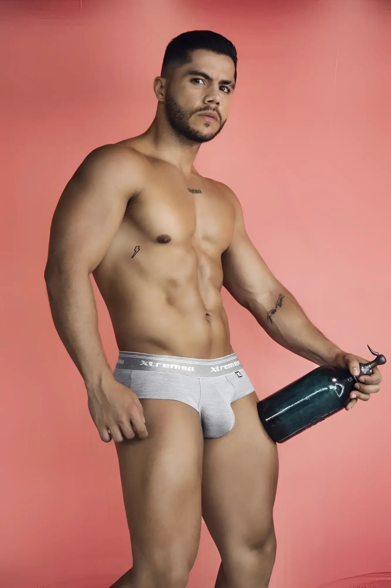 Gray xtremen 41315 cotton blend briefs with white elastic waistband and xl branding in jasper gray color