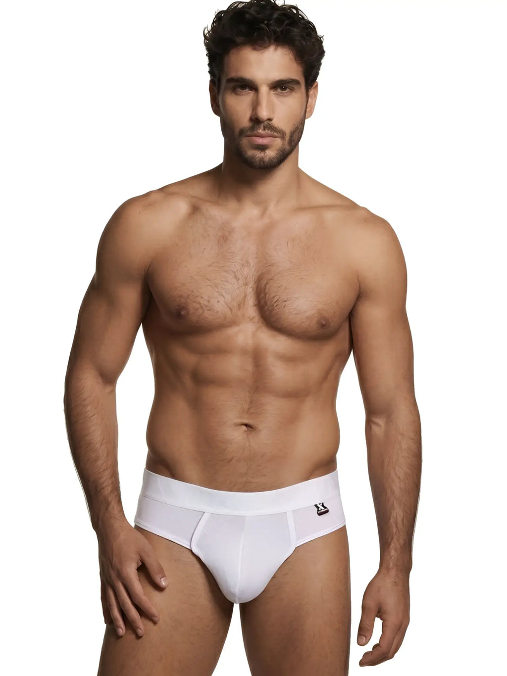 Xtremen white cotton brief. Comfortable men's underwear with elastic waistband and brand logo. Style model 5282.