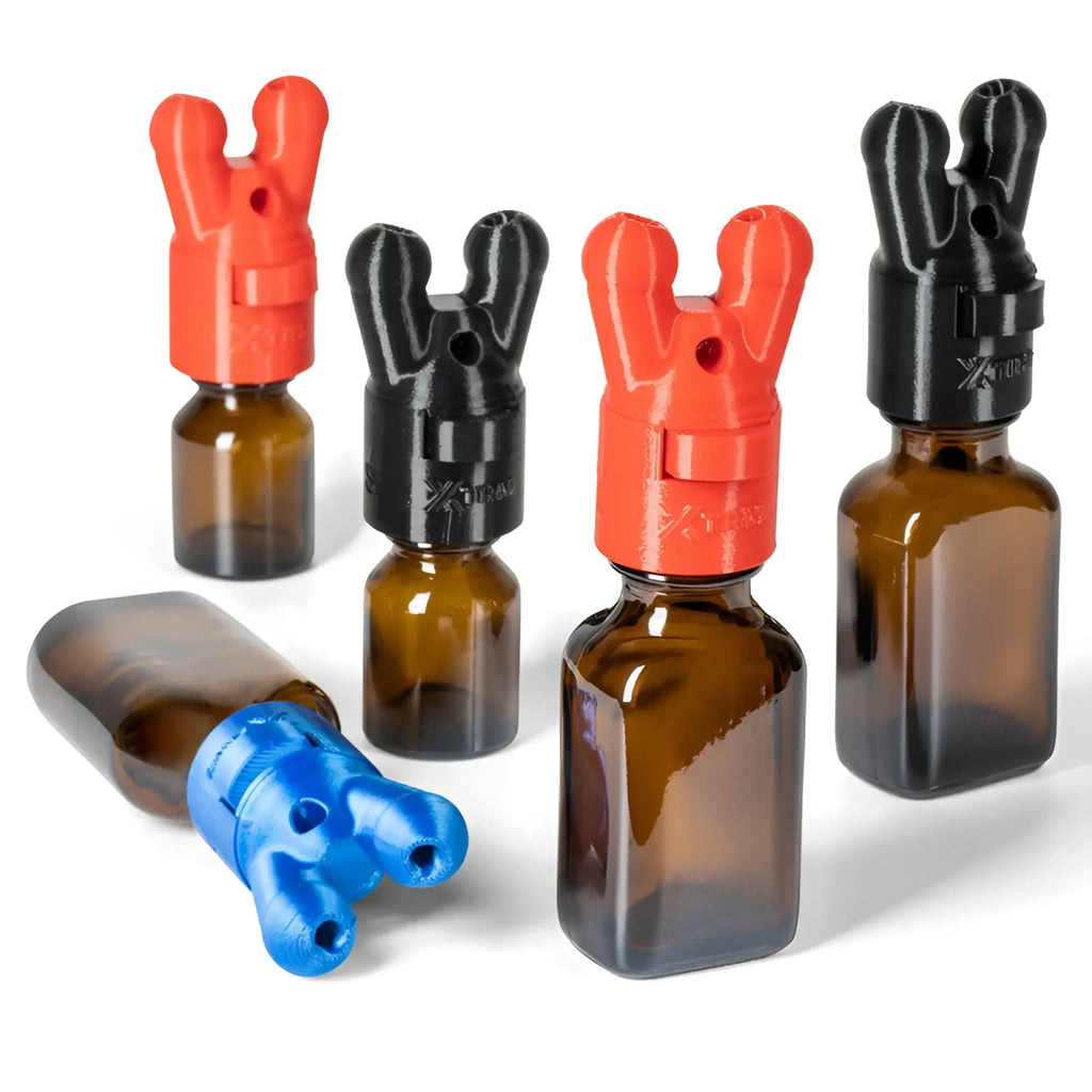 Red black and blue plastic bunny-shaped leakproof bottle caps with xtram logo for xtrm xtrm snffr double small